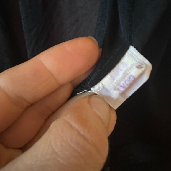 Elegant Black Women's Intimate Wear - Picture 6 of 6